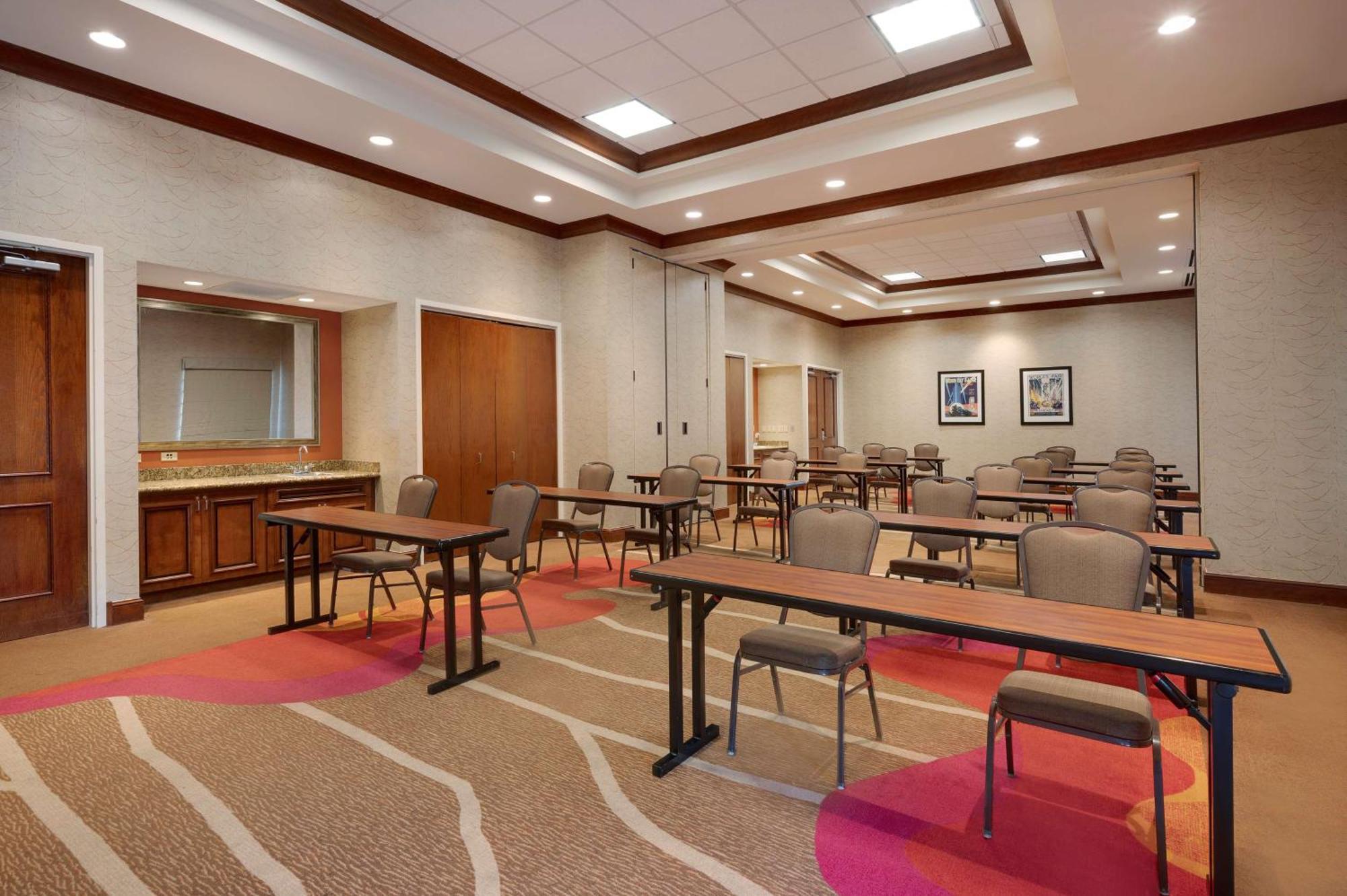 Hilton Garden Inn Chicago/Midway Airport Bedford Park Eksteriør bilde