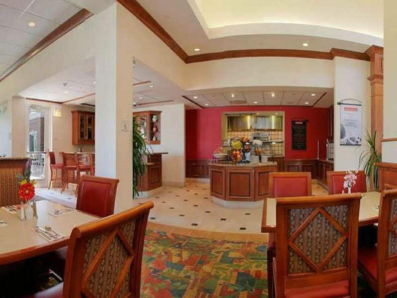Hilton Garden Inn Chicago/Midway Airport Bedford Park Eksteriør bilde